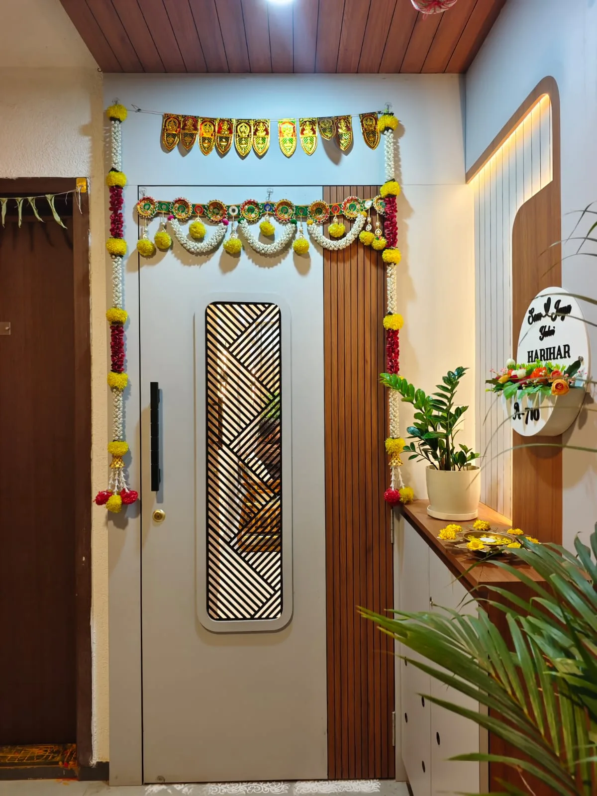 Entrance — photograph 2