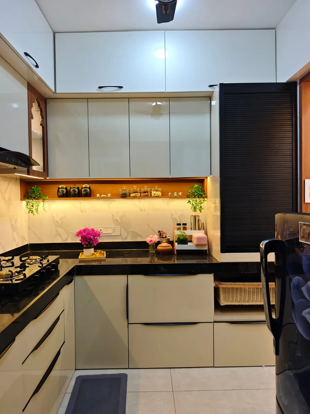 Kitchen — photograph 4