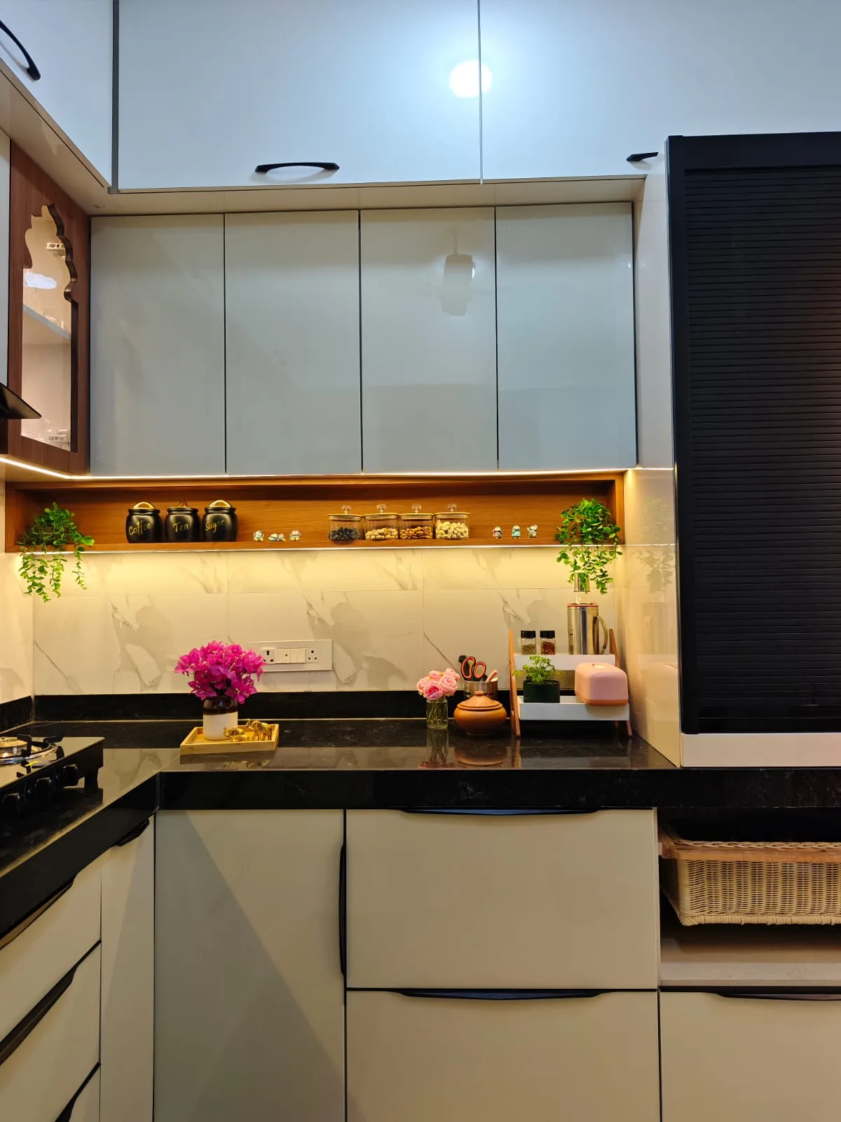 Kitchen — photograph 5