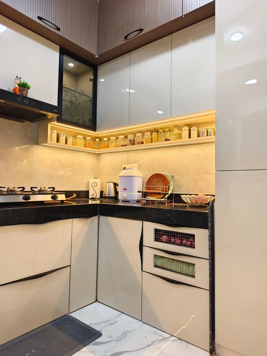 Kitchen — photograph 2