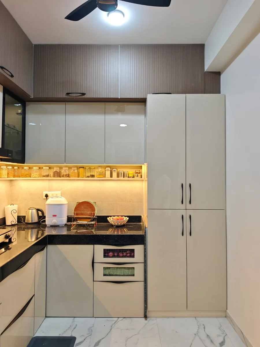Kitchen — photograph 3