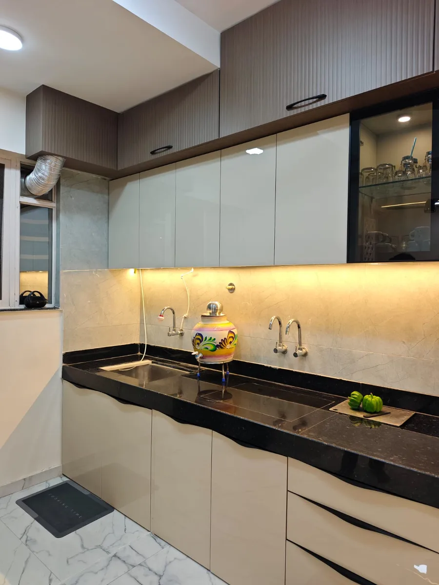 Kitchen — photograph 7